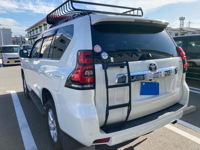 2022 Toyota Land Cruiser Prado TX-L 2.7L Petrol | Adventure-Ready Luxury 4WD